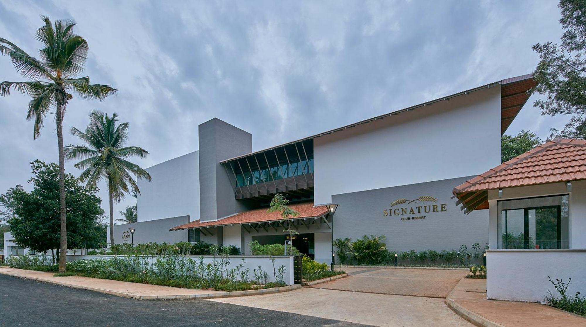 Signature Club Resort Devanahalli Esterno foto