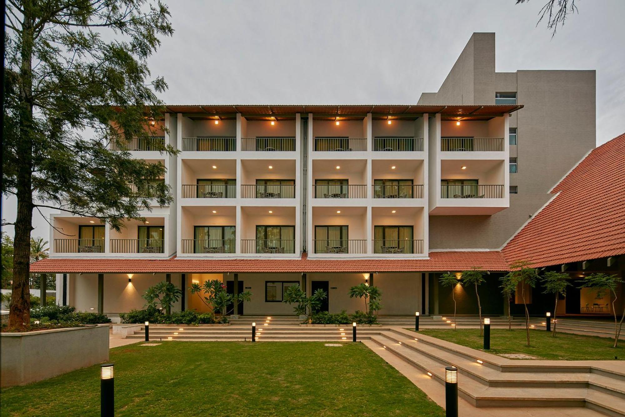 Signature Club Resort Devanahalli Esterno foto
