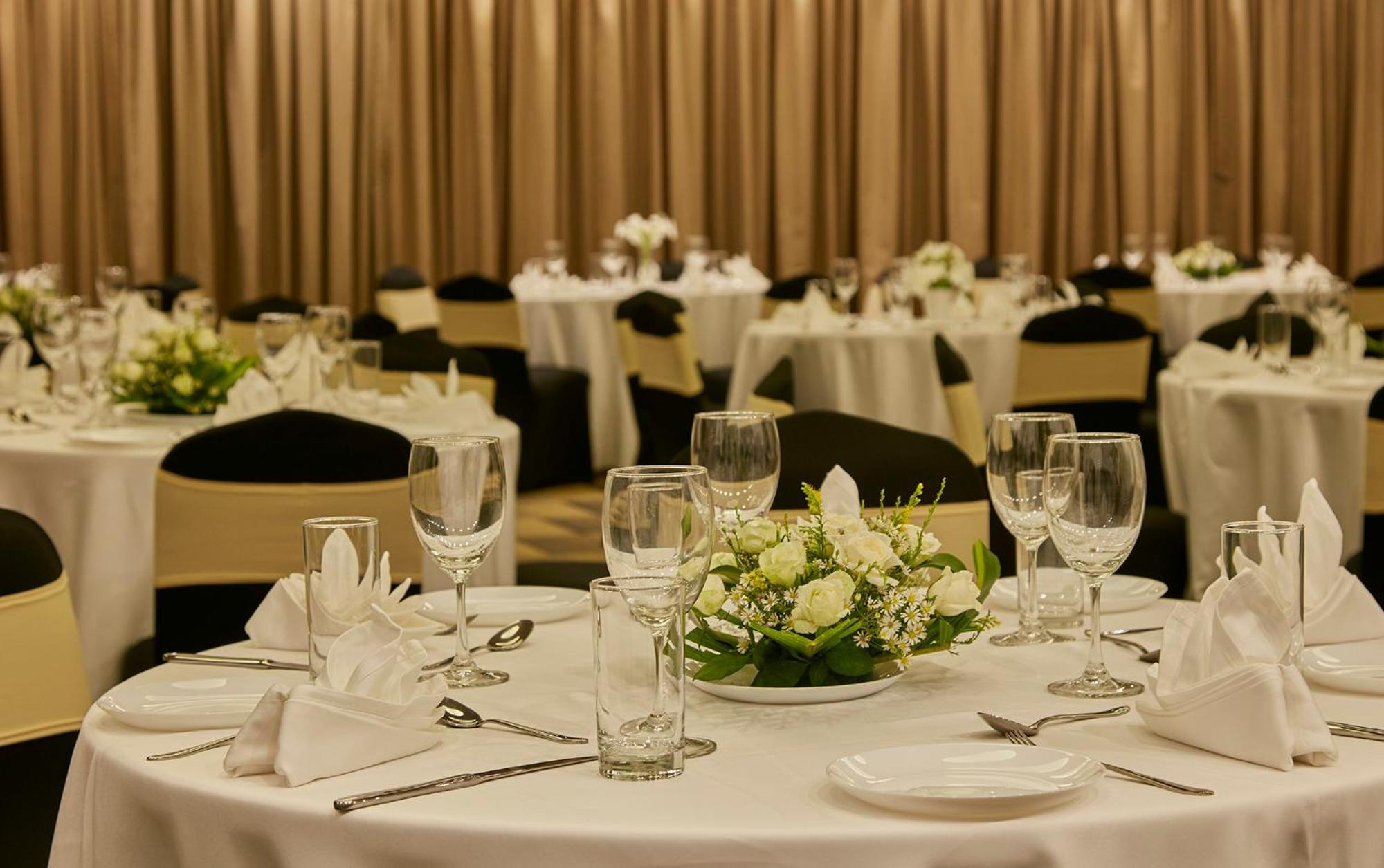 Signature Club Resort Devanahalli Esterno foto